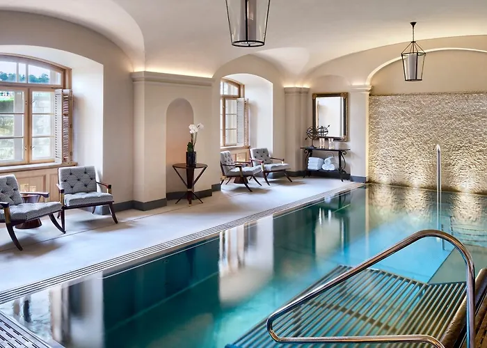 Four Seasons 5*
