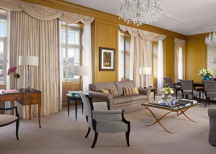 Four Seasons 5*