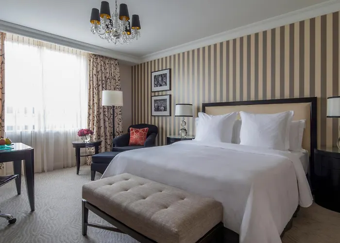 Four Seasons 5* Prag