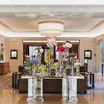 Hotell Four Seasons 5*