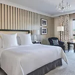 Hotell Four Seasons Prag