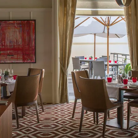 Hotell Four Seasons Prag