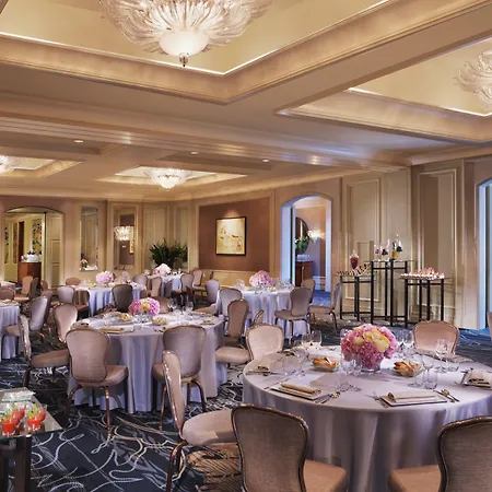 Four Seasons מלון פראג