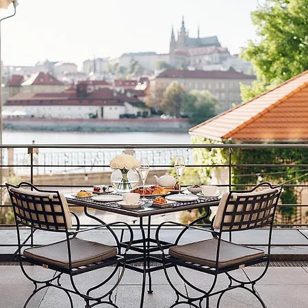 Hotel Four Seasons Prague