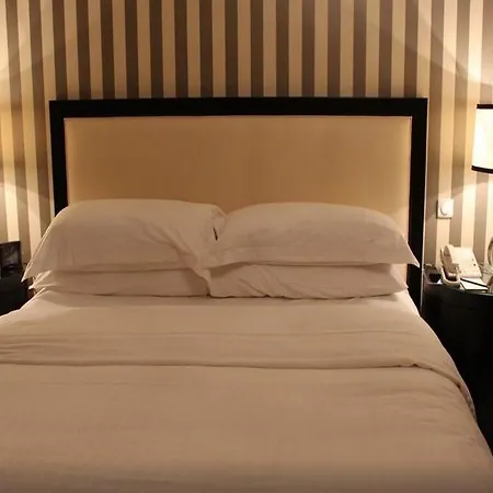 Hotell Four Seasons 5*