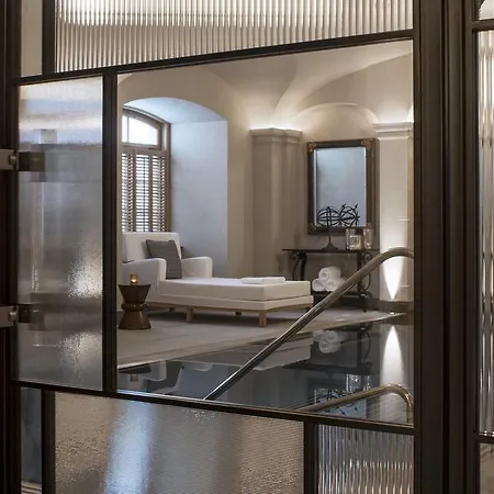 Hotell Four Seasons