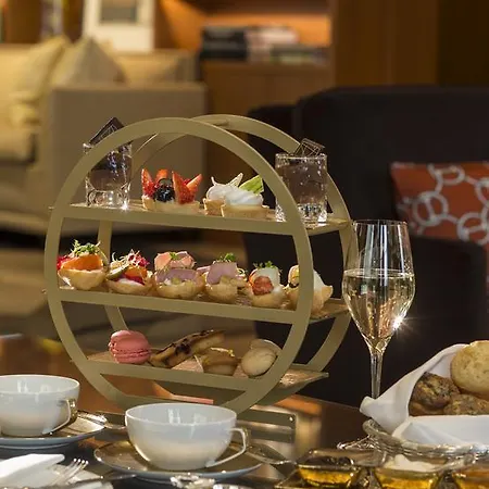 Hotell Four Seasons