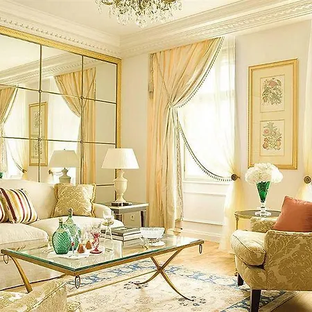 Four Seasons Prag