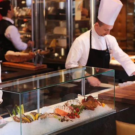 Four Seasons Hotell
