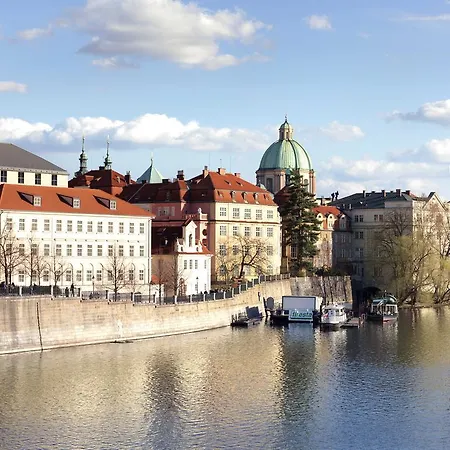 Four Seasons Hotel Praag