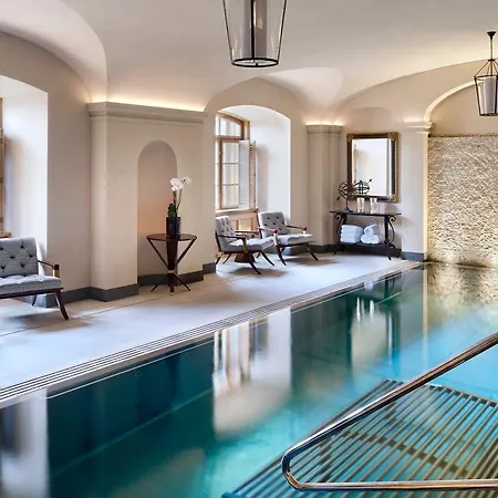 فور سيزونز 5*