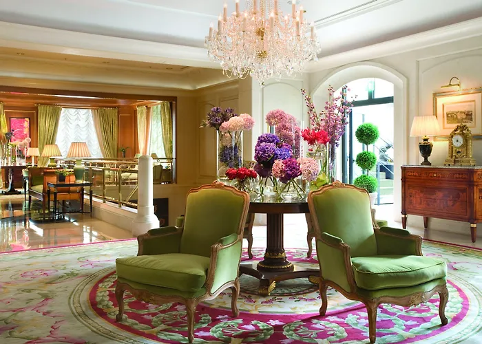 Four Seasons Ξενοδοχείο 5*